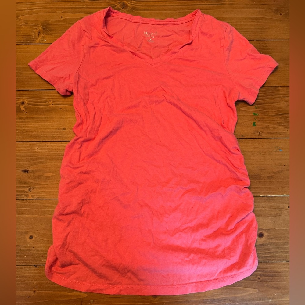 Isabel Maternity by Ingrid & Isabel Coral Short Sleeve Tee - Picture 9 of 10